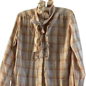 1970s Woman’s Vintage Button down Blouse